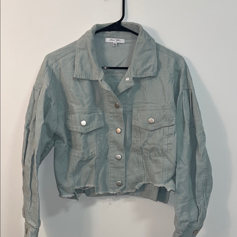 Light Green Cropped Jean Jacket with Relaxed Fit